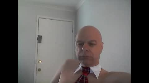 Snapshot of rooboy55 chatting on February 25, 3:52 am rooboy55 online show from February 25, 3:52 am