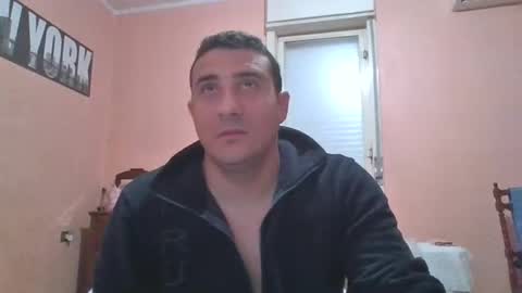 Snapshot of rosario1212 chatting on March 6, 4:52 am Rosario online show from March 6, 4:52 am