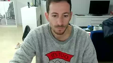 roubarixx online show from December 5, 8:22 am