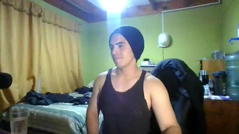 rpaulo25 online show from May 8, 5:08 am