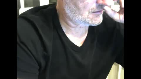 Snapshot of rsindie2 chatting on January 1, 6:49 pm rsindie2 online show from January 1, 6:49 pm