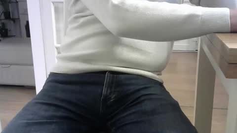 Snapshot of rsindie2 chatting on October 13, 7:42 pm rsindie2 online show from October 13, 7:42 pm