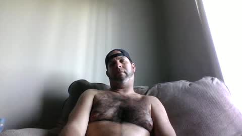 Snapshot of rubbingoneout714 chatting on December 30, 9:40 pm rubbingoneout714 online show from December 30, 9:40 pm