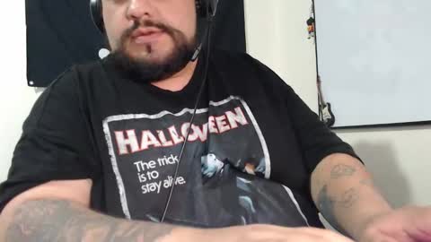 Snapshot of rudebearboy_ chatting on October 6, 5:12 am rudebearboy_ online show from October 6, 5:12 am