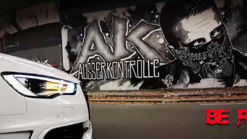 Snapshot of ruffi77 chatting on October 11, 9:35 am Chico que rico Caliente online show from October 11, 9:35 am