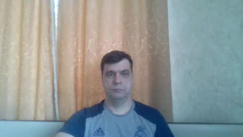 rusqadisx online show from February 18, 7:32 am