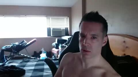 rustic_cuse_777 online show from March 14, 3:52 pm