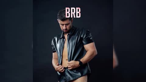 R Y A N online show from September 25, 3:33 pm