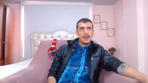 Snapshot of ryan_maxy chatting on February 28, 12:31 pm ryan online show from February 28, 12:31 pm
