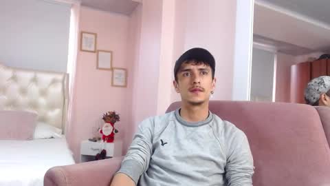 Snapshot of ryan_maxy chatting on January 16, 12:31 pm ryan online show from January 16, 12:31 pm