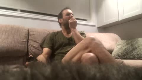Snapshot of ryanbishops01 chatting on January 22, 5:48 am Ryland online show from January 22, 5:48 am