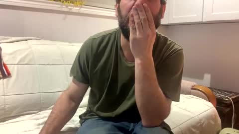 Snapshot of ryanbishops01 chatting on March 2, 12:42 am Ryland online show from March 2, 12:42 am