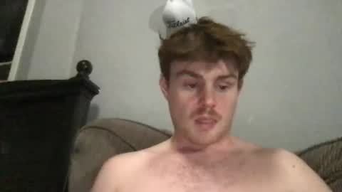 ryanhung_57 online show from October 28, 2:36 am