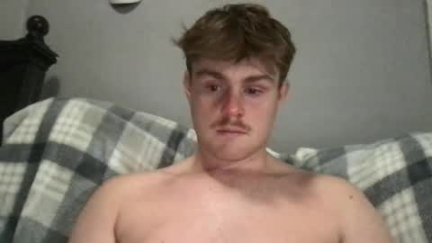 ryanhung_57 online show from September 19, 3:18 am