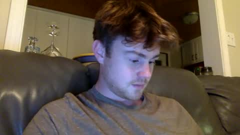 ryanhung_57 online show from December 4, 5:27 am