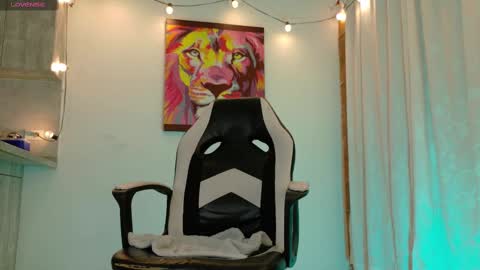 Ryan Blue ig ryannblue online show from November 1, 1:09 am