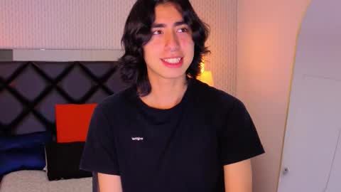 Ryo online show from October 19, 8:01 pm