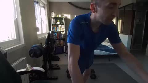 Ryuk FR online show from December 15, 8:11 am