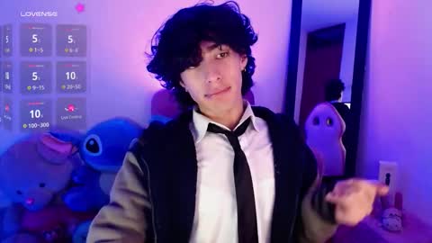 Snapshot of saanti_foxs chatting on September 22, 2:00 am Santi online show from September 22, 2:00 am