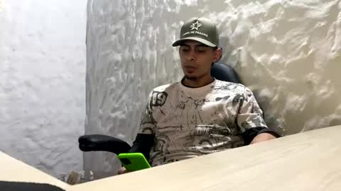 Sack online show from March 9, 10:41 am