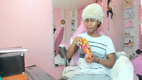 sack_wink online show from September 22, 7:13 pm