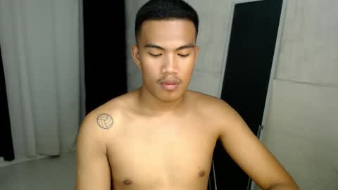 Taylor online show from February 10, 5:06 pm