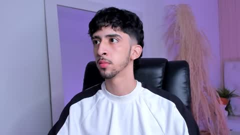 salvatore  online show from September 20, 9:26 pm