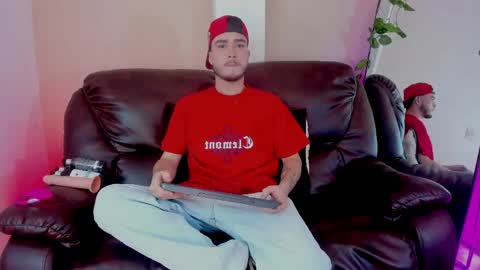  Salvatore online show from June 1, 7:36 pm