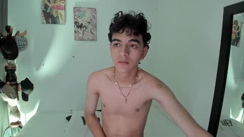 sam__cute online show from December 26, 12:03 am