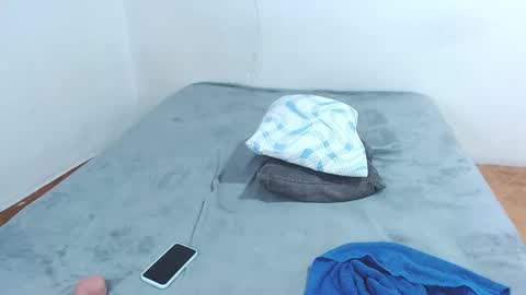 sam__cute online show from October 2, 7:34 am