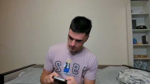 BACK IN 2 WEEKS online show from December 13, 5:16 am