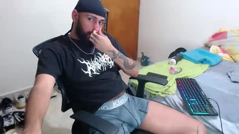 Snapshot of samir_music_ chatting on September 19, 12:13 am samir_music_ online show from September 19, 12:13 am