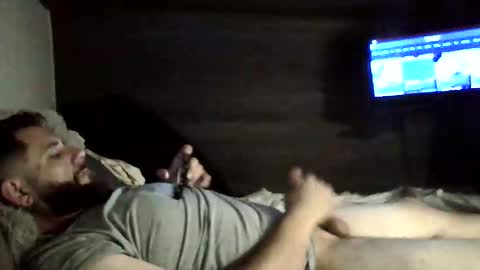 SingleNBored online show from November 3, 6:50 am