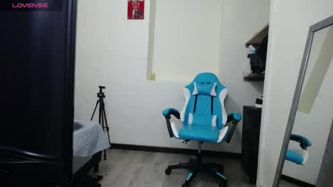 samuel_dark online show from April 9, 6:19 am