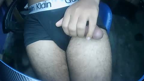 samuel_ra25 online show from July 3, 6:52 am