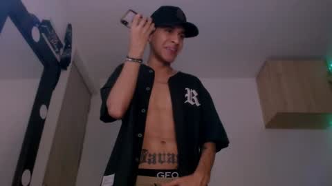   online show from January 14, 1:04 am