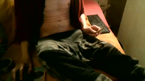 Snapshot of samueltal chatting on January 1, 9:52 pm samueltal online show from January 1, 9:52 pm