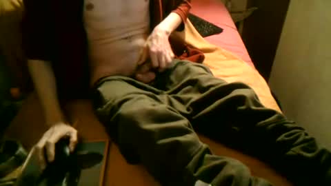 Snapshot of samueltal chatting on January 4, 10:45 pm samueltal online show from January 4, 10:45 pm