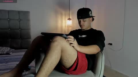 Snapshot of samxx_muscle chatting on October 1, 4:00 pm samxx_muscle online show from October 1, 4:00 pm
