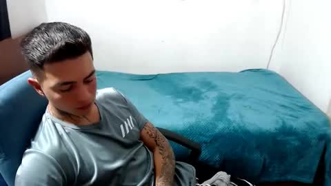 santi_ss online show from October 3, 2:05 am