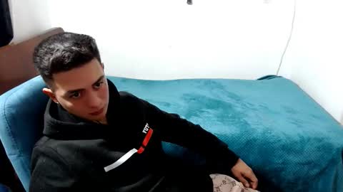 santi_ss online show from October 2, 1:53 am