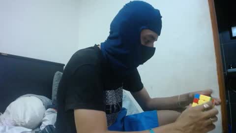 Snapshot of santiagoxxxtreme_ chatting on December 5, 7:05 am Santiago online show from December 5, 7:05 am
