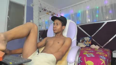 santy online show from December 21, 2:36 pm