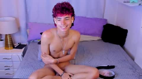 kitty online show from April 15, 6:57 am