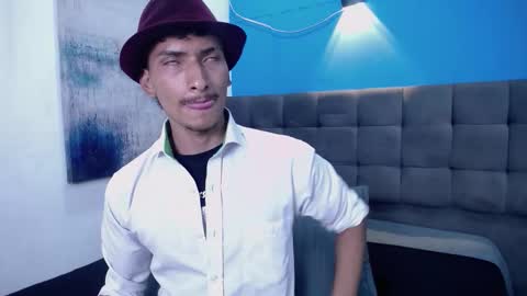 SavageLover  online show from January 6, 8:46 pm