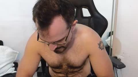 sebastian   muscleman  daddy   the better  latin  lover   online show from February 18, 3:42 pm