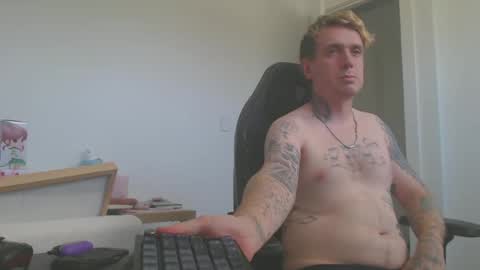 Snapshot of sceptixx chatting on January 27, 6:09 am sceptixx online show from January 27, 6:09 am