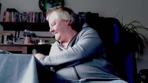 Thomas online show from December 28, 11:41 am