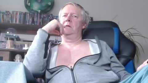 Thomas online show from December 27, 9:39 am