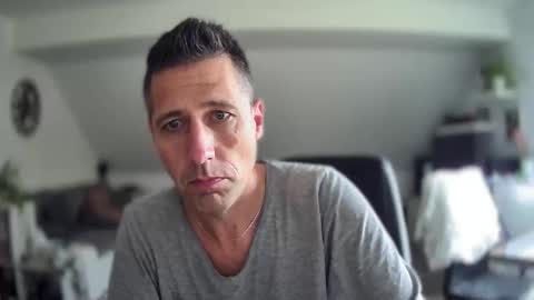 Dildomen online show from October 22, 11:25 am